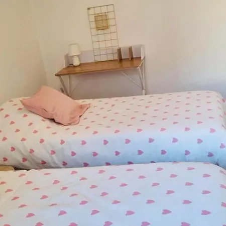 아파트 Spacieux 6 Couchages Et Parking Au Pied Du Beffroi 아라스